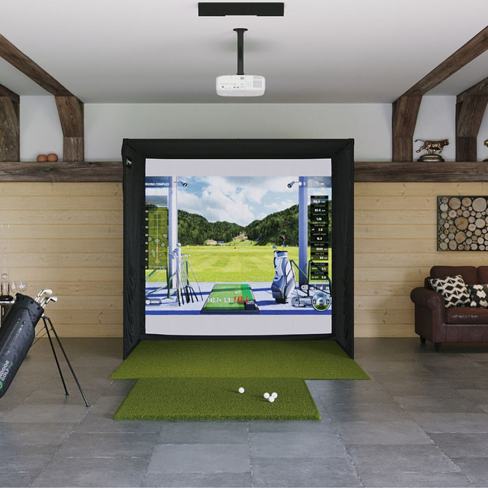 Uneekor QED SIG8 Golf Simulator