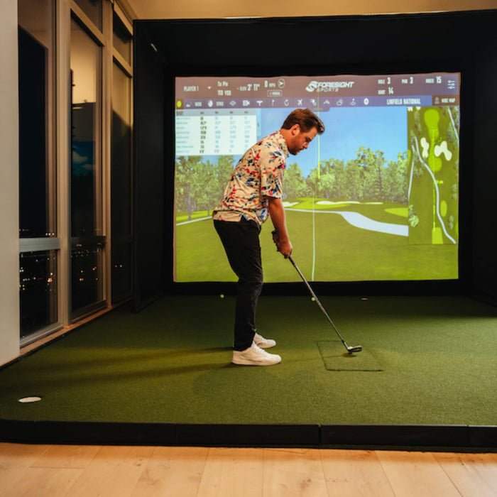 Foresight Sports GCHawk SIG12 Golf Simulator